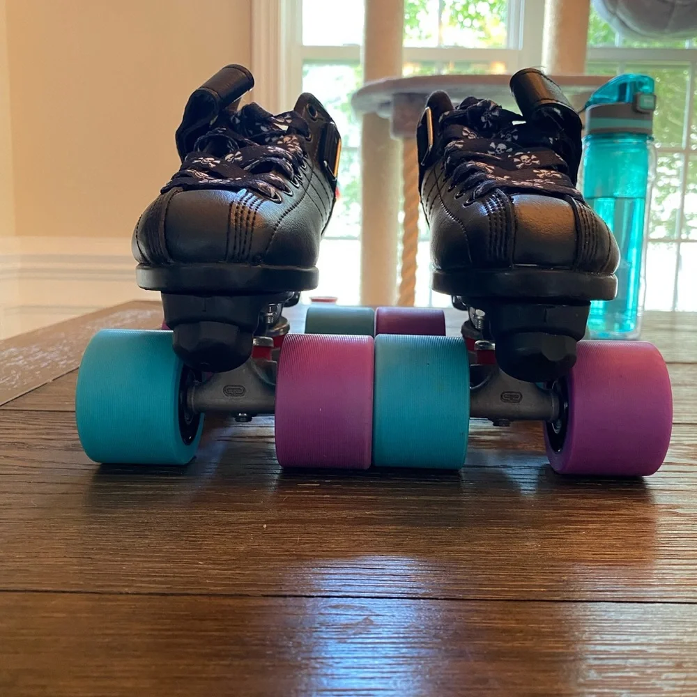 Riedell R3 Demon Roller Skate Set - Picture 6 of 10